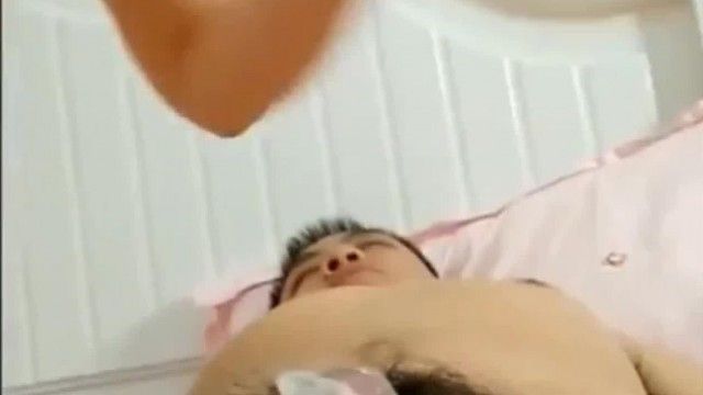 超短裙大胸美女喝醉后进陌生男房门,进屋就被男的爆操