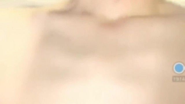[中文主播外流]白皙主播的致命诱惑就是要你今晚『精