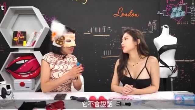 電動ドリルに匹敵！チキンチョップガールが「検査を受けたい」と叫ぶサリーQ、セクシーアーティファクトの開封を超推奨【深夜の保健室 EP6】