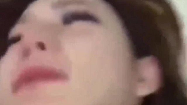 섹시한 아내 섹스 비디오의 큰 컬렉션, 각각은 다른 것보다 더 섹시합니다 2