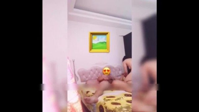 デカ尻妻が絶頂して卑猥な叫び声を上げました。元の悪いペニスではありません。