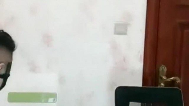 高顔值气质女神骚舞诱惑勾引保安猛男口交啪啪