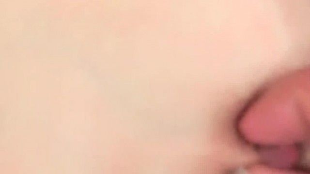 Mainland China Sex Video Crazy Passionate Sex on the Bed in Various Positions