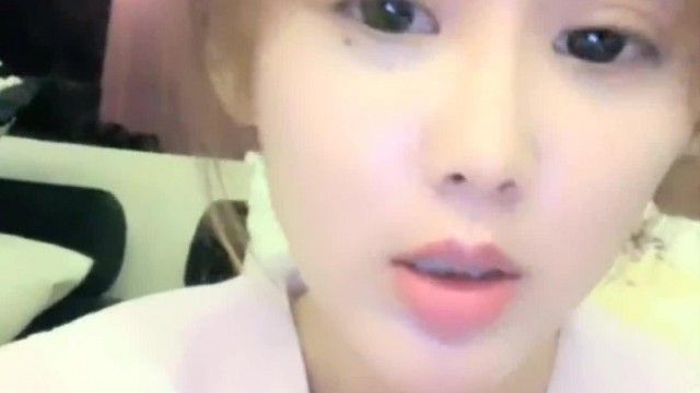 【私的慰み者Qiqi】容姿端麗な最高のJK娘が狂ったように刺激され激しく潮吹き