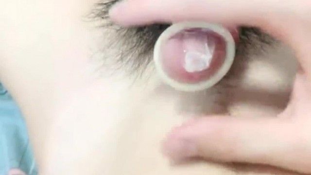 (顏射顏射女神)和閨蜜玩4p