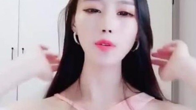 (性感不是罪)行走的春藥極致粉紅色誘惑 韓敏 第一次玩了會跳蛋