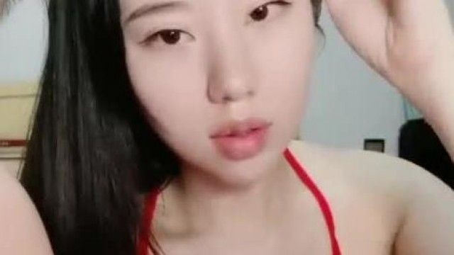 (Liu Sisi) 미인과 그녀의 섹스 파트너는 멋진 섹스 쇼를 보이고 입으로 끝납니다.