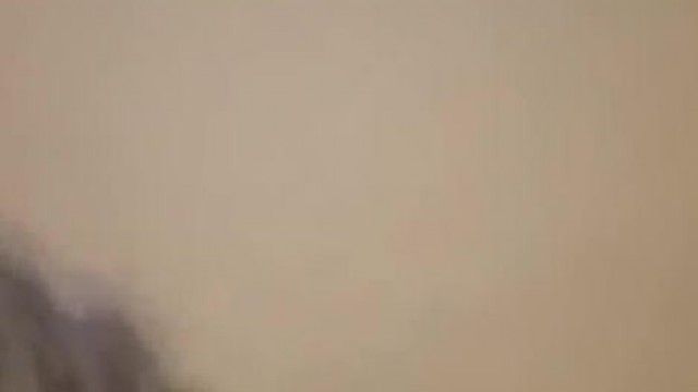 (亲姐妹口爆颜射) 户外露出