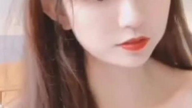 91非常火的一位颜值美女(不见星空)