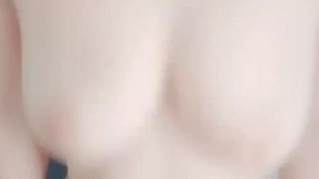 (声优小允)美乳白虎妹激情自慰