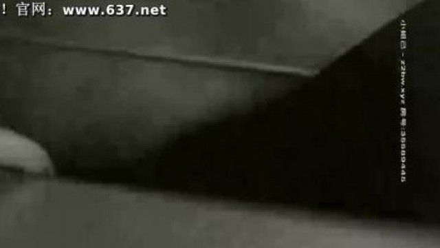 【李尋歡探花】約了個白色外套苗條身材妹子啪啪，翹起屁股口交上位騎坐後入大力猛操