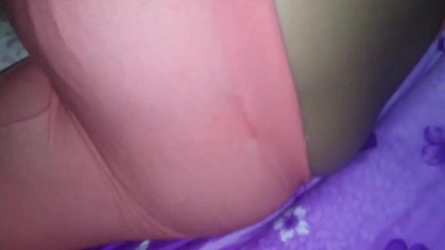 すごい、マスターが女子高生寮に忍び込み、脱衣したTP女子の巨乳とピンク色のキノコを嬲る