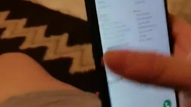 巨乳と巨尻の外国人、オンラインの毛むくじゃらの美しい女の子を専門的にセックスし、食事の後、彼は彼女をセックスします