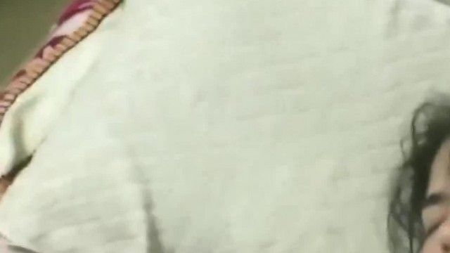送喝多了的老板秘书回家她老公不在趁机把她操了