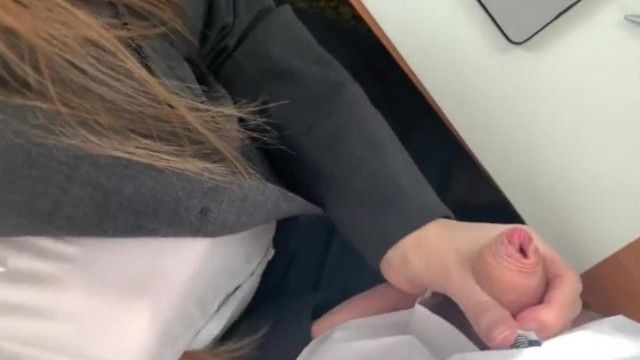 [Uncensored high quality] Sex with a beautiful secretary in the office after work