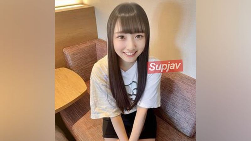 FC2PPV 3104369 A large amount of creampie deep into the depths of the 148 cm beautiful white petite cute Mirai-chan! He measured me right away.