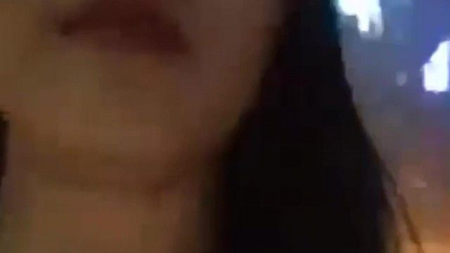 ホットなタイの女の子のダンス