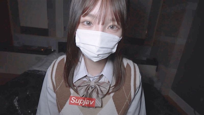 FC2PPV 4582189 [Genuine unedited beauty] Retired in April 2024 Appeared as a miracle 18-year-old from the entertainment industry. A total of over 90 minutes of rare footage shot in 4K high quality, including raw creampie. *Facial sample available [Yes]