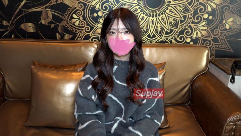 FC2PPV 4592208 ★Uncensored and vaginal camera as a bonus ♀123 A cute 19-year-old with a face and skin as clear as snow. The penis is also full of pores! Lots of old man's stinky semen inside ♡